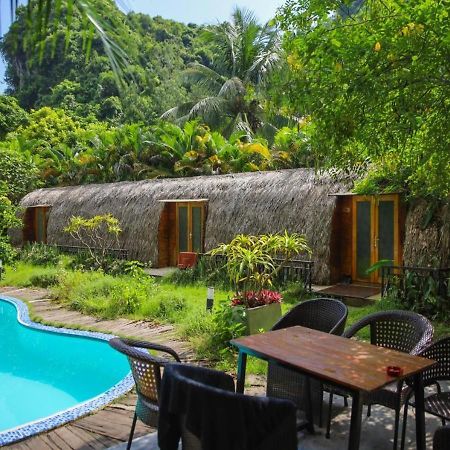Catba Backpackers Hostel & Pool Bar Chan Chau Экстерьер фото