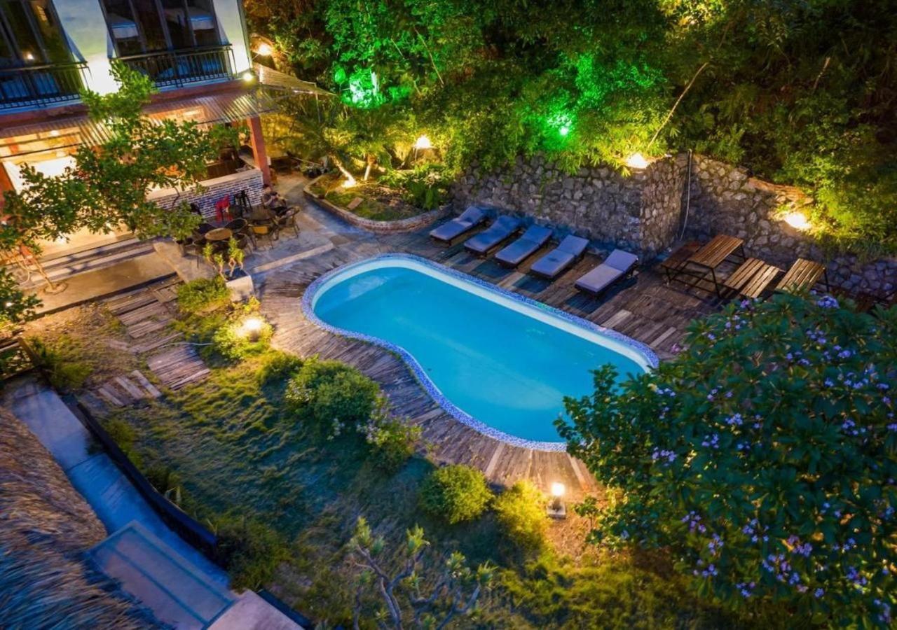 Catba Backpackers Hostel & Pool Bar Chan Chau Экстерьер фото