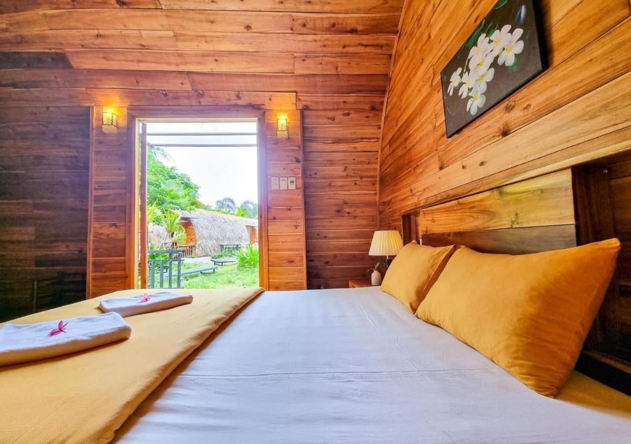 Catba Backpackers Hostel & Pool Bar Chan Chau Экстерьер фото